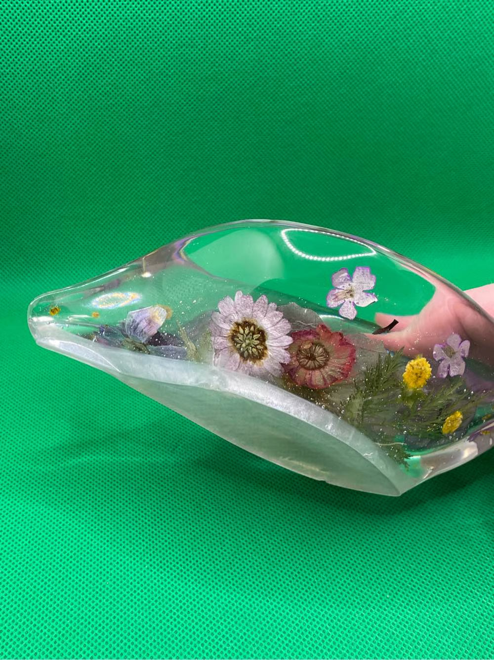 Soap dish with drain spout.