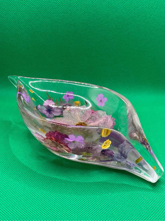Soap dish with drain spout.