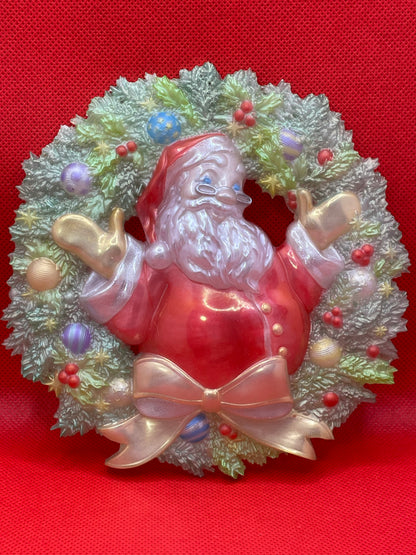 Handmade Santa Claus Wreath – Festive Resin Holiday Décor