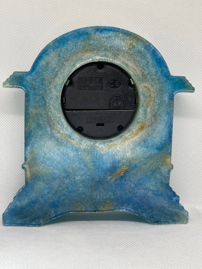 Mantle Clock